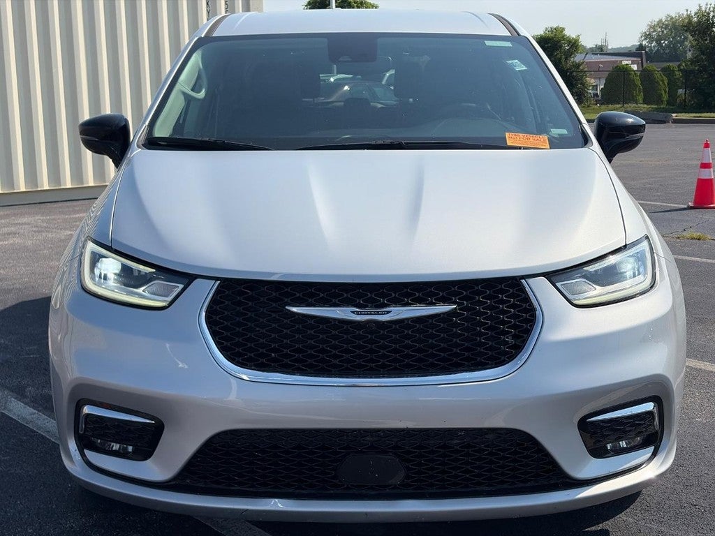 chrysler pacifica 2024 2C4RC1BG5RR146704 image chrysler pacifica 2024 2C4RC1BG5RR146704 image