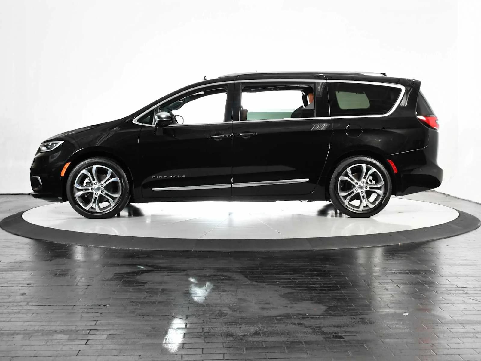 chrysler pacifica 2024 2C4RC1PG5RR124033 image chrysler pacifica 2024 2C4RC1PG5RR124033 image