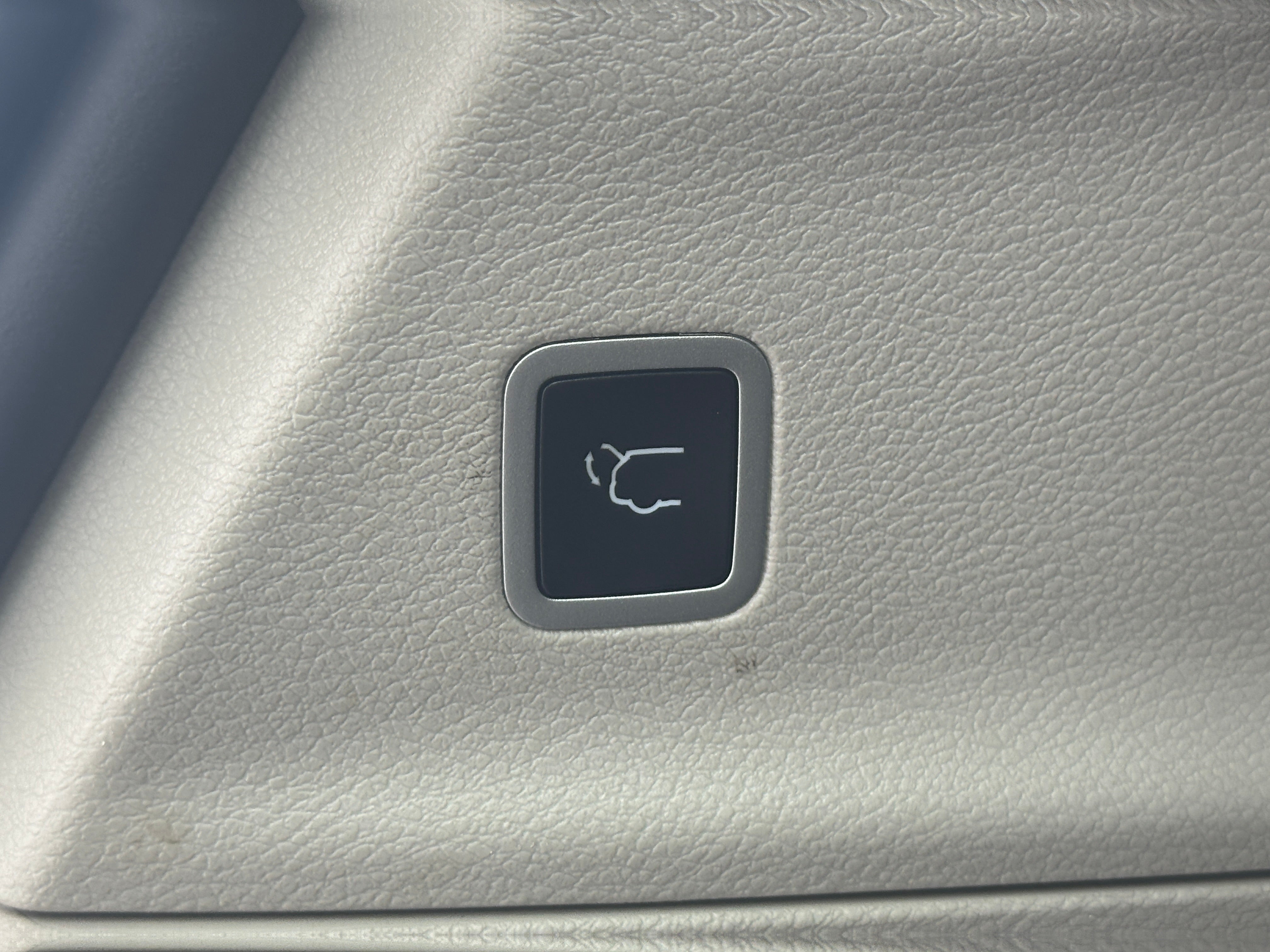 chrysler pacifica 2024 2C4RC1BG0RR162065 image chrysler pacifica 2024 2C4RC1BG0RR162065 image