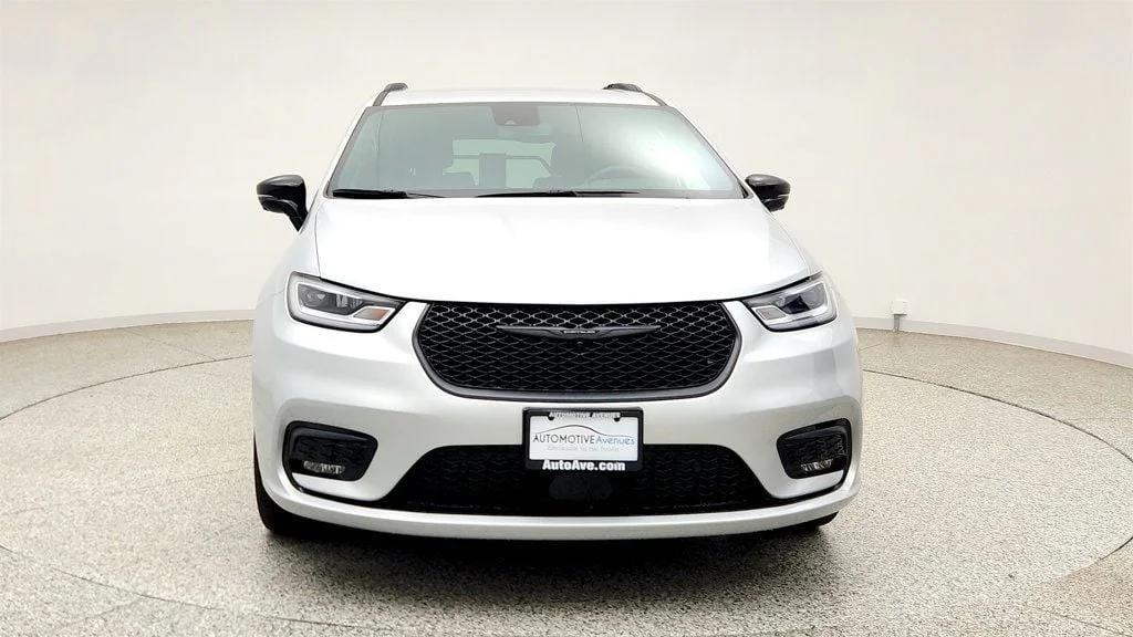 chrysler pacifica 2024 2C4RC3BG8RR185962 image chrysler pacifica 2024 2C4RC3BG8RR185962 image