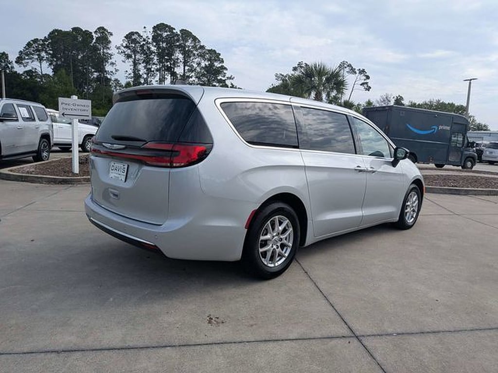 chrysler pacifica 2024 2C4RC1BG9RR138914 image chrysler pacifica 2024 2C4RC1BG9RR138914 image