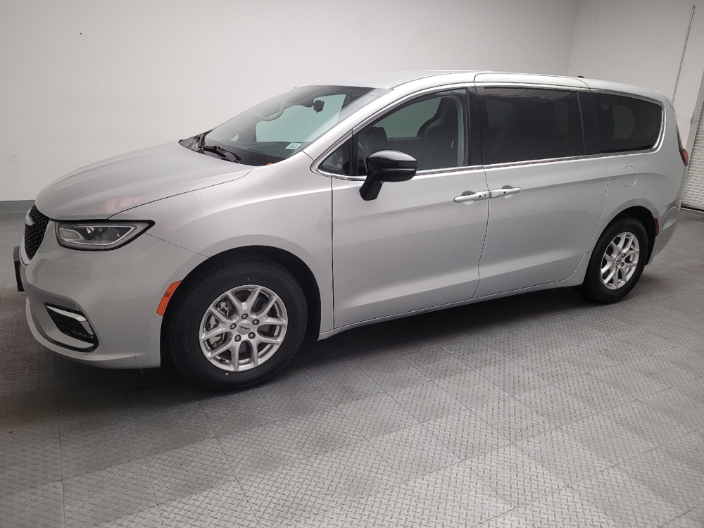chrysler pacifica 2024 2C4RC1BGXRR144432 image chrysler pacifica 2024 2C4RC1BGXRR144432 image