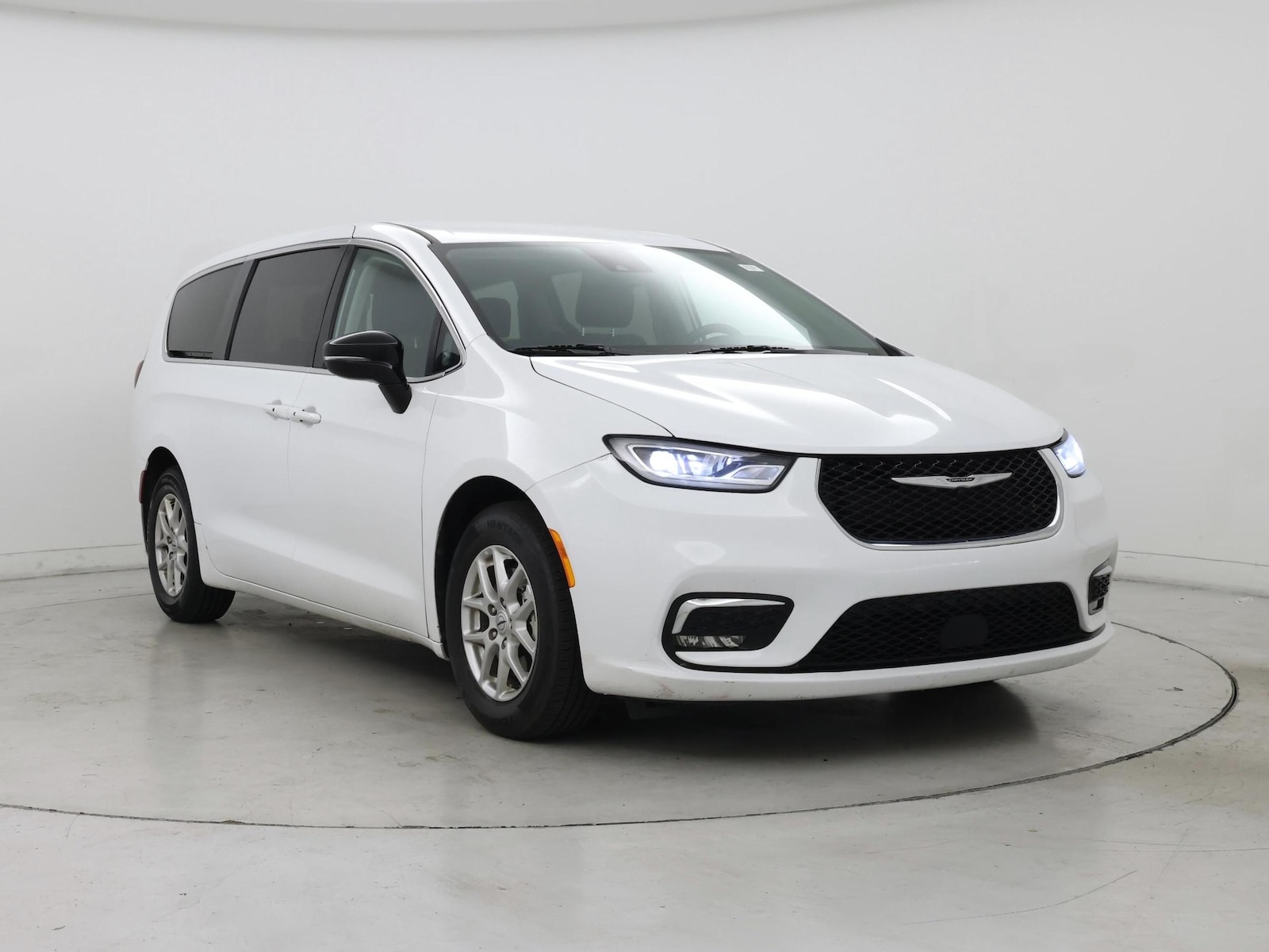 chrysler pacifica 2024 2C4RC1BG7RR146557 image chrysler pacifica 2024 2C4RC1BG7RR146557 image