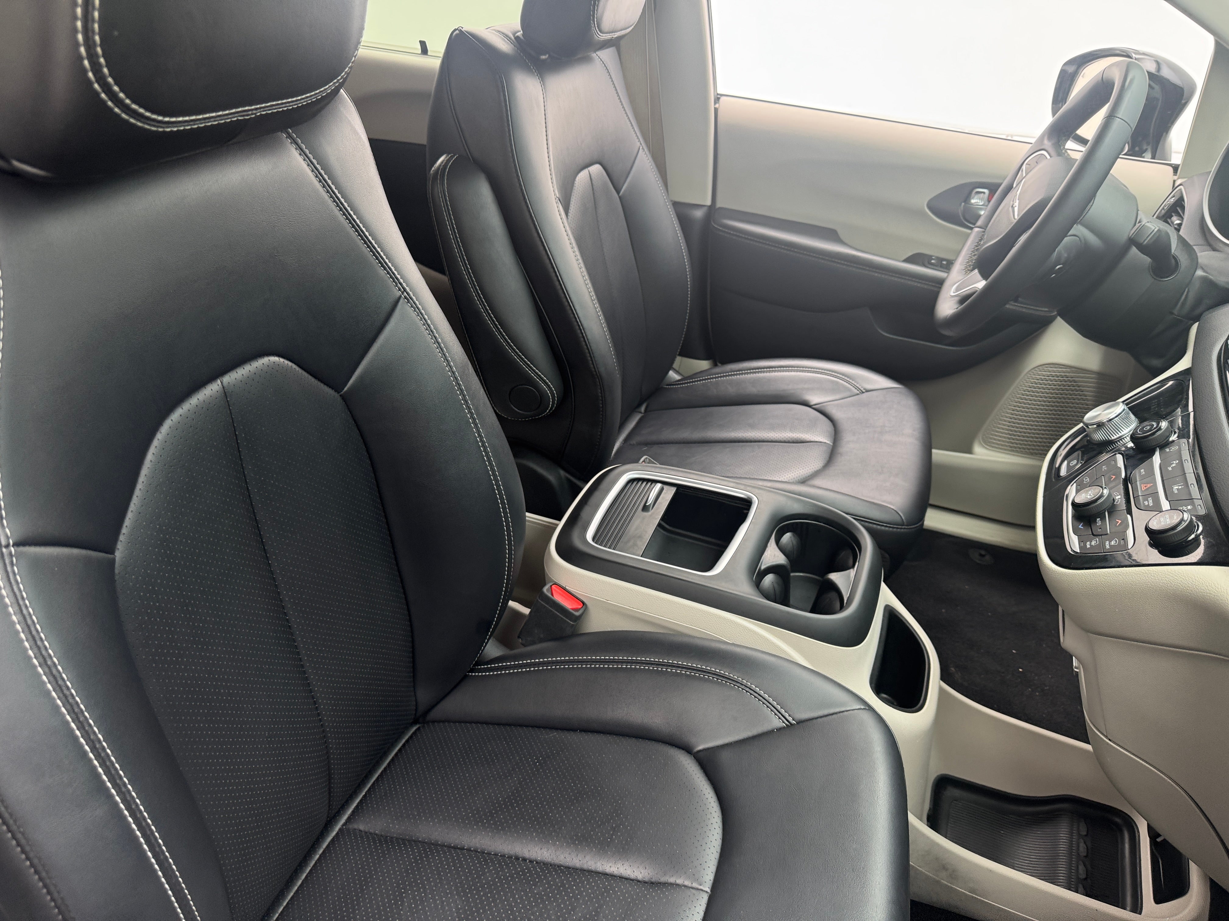 chrysler pacifica 2024 2C4RC1BG4RR176244 image chrysler pacifica 2024 2C4RC1BG4RR176244 image