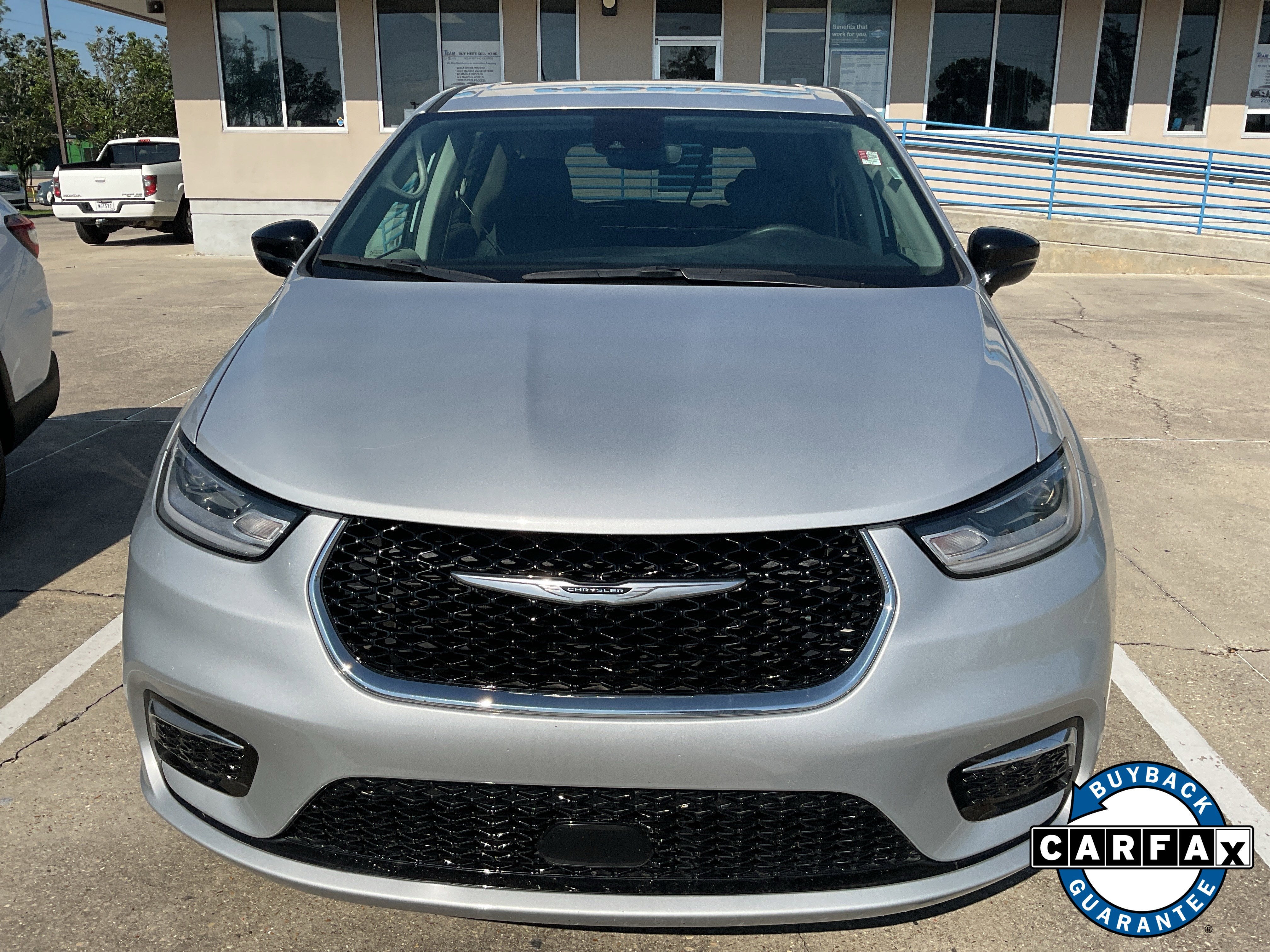 chrysler pacifica 2024 2C4RC1BG7RR128432 image chrysler pacifica 2024 2C4RC1BG7RR128432 image