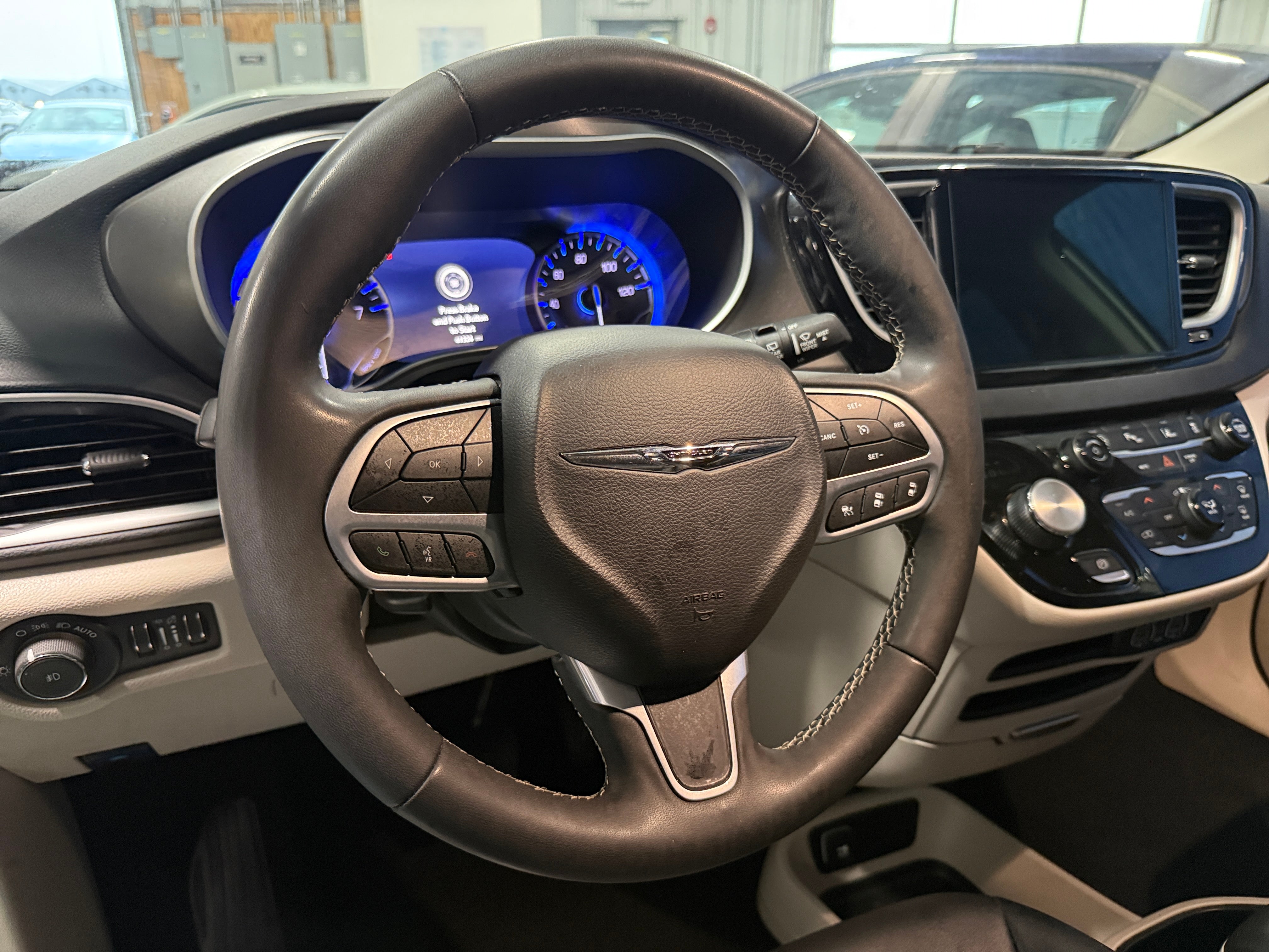chrysler pacifica 2024 2C4RC1BG5RR129515 image chrysler pacifica 2024 2C4RC1BG5RR129515 image