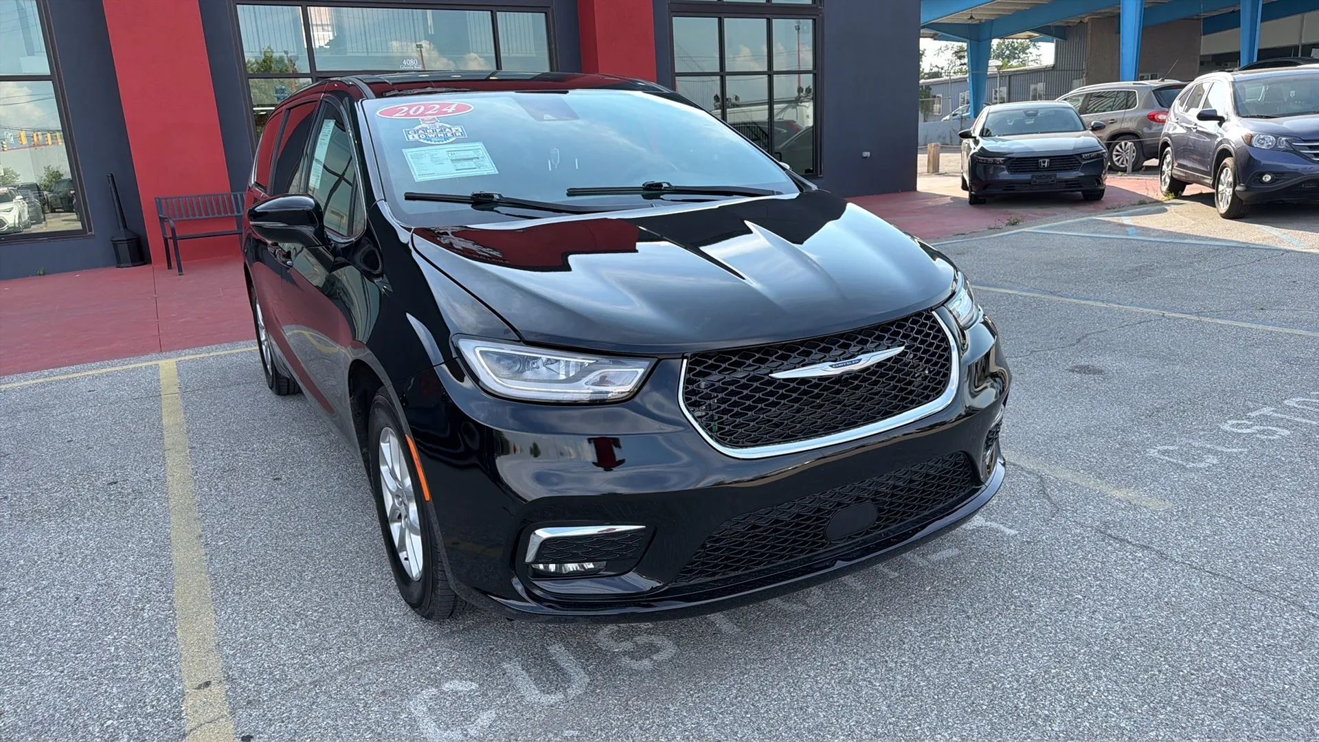 chrysler pacifica 2024 2C4RC1FG7RR154460 image chrysler pacifica 2024 2C4RC1FG7RR154460 image