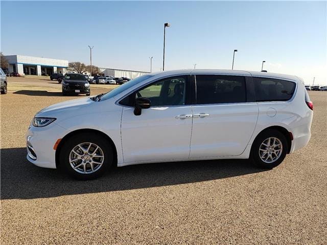 chrysler pacifica 2024 2C4RC1BG4RR149139 image chrysler pacifica 2024 2C4RC1BG4RR149139 image