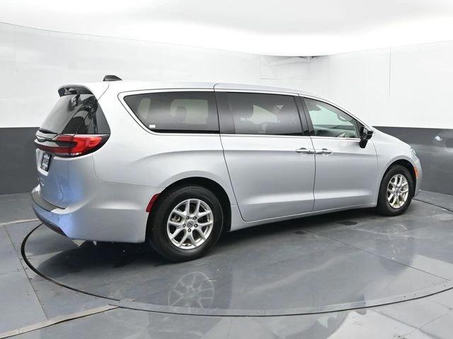 chrysler pacifica 2024 2C4RC1BG3RR132736 image chrysler pacifica 2024 2C4RC1BG3RR132736 image