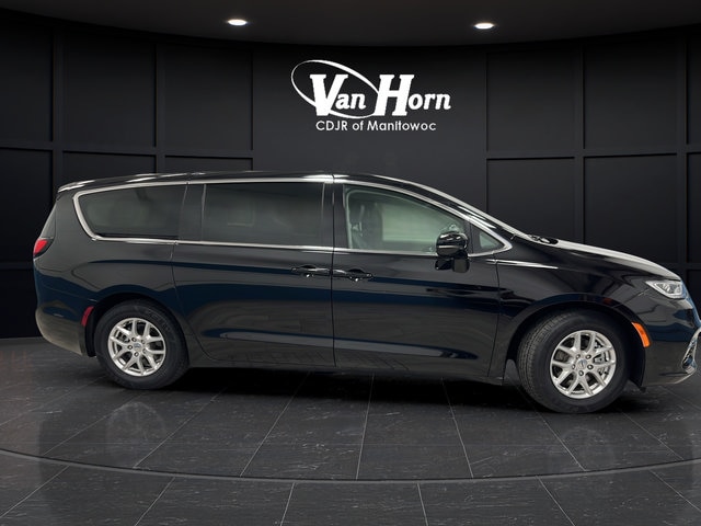 chrysler pacifica 2024 2C4RC1BG9RR143434 image chrysler pacifica 2024 2C4RC1BG9RR143434 image
