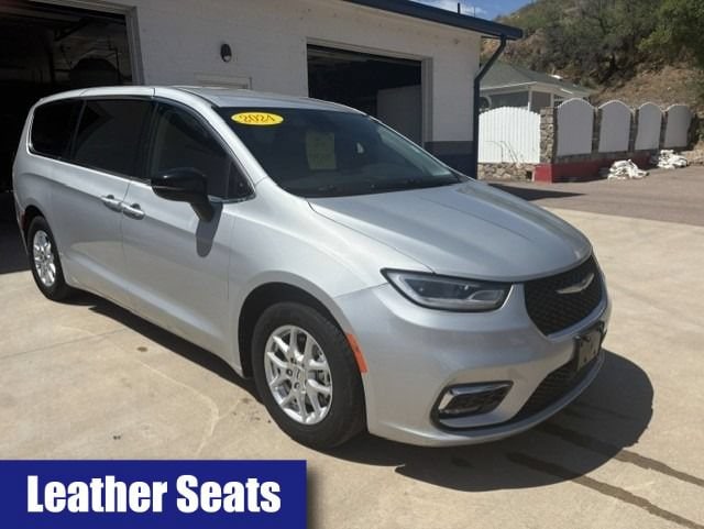 chrysler pacifica 2024 2C4RC1BG7RR143528 image
