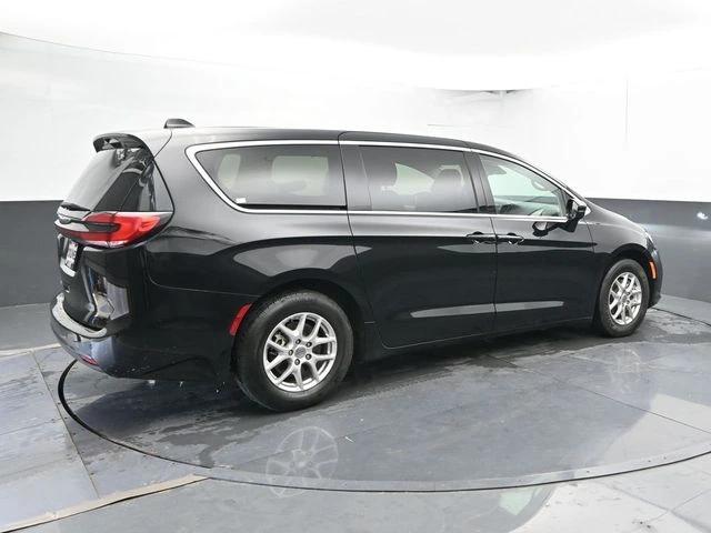 chrysler pacifica 2024 2C4RC1BGXRR135956 image chrysler pacifica 2024 2C4RC1BGXRR135956 image
