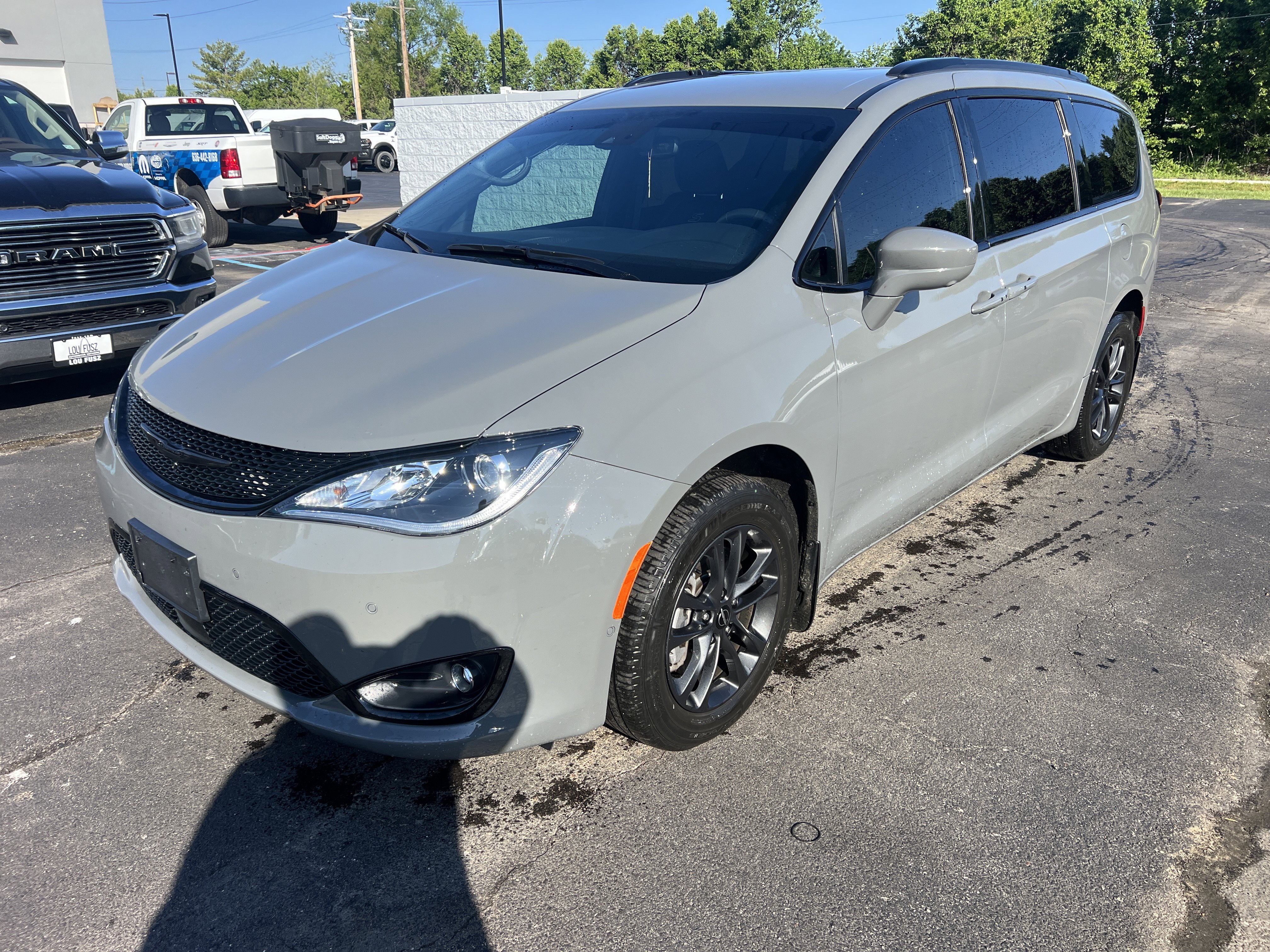 chrysler pacifica 2020 2C4RC3BG8LR273868 image chrysler pacifica 2020 2C4RC3BG8LR273868 image