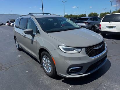 chrysler pacifica 2022 2C4RC1BG1NR215477 image chrysler pacifica 2022 2C4RC1BG1NR215477 image