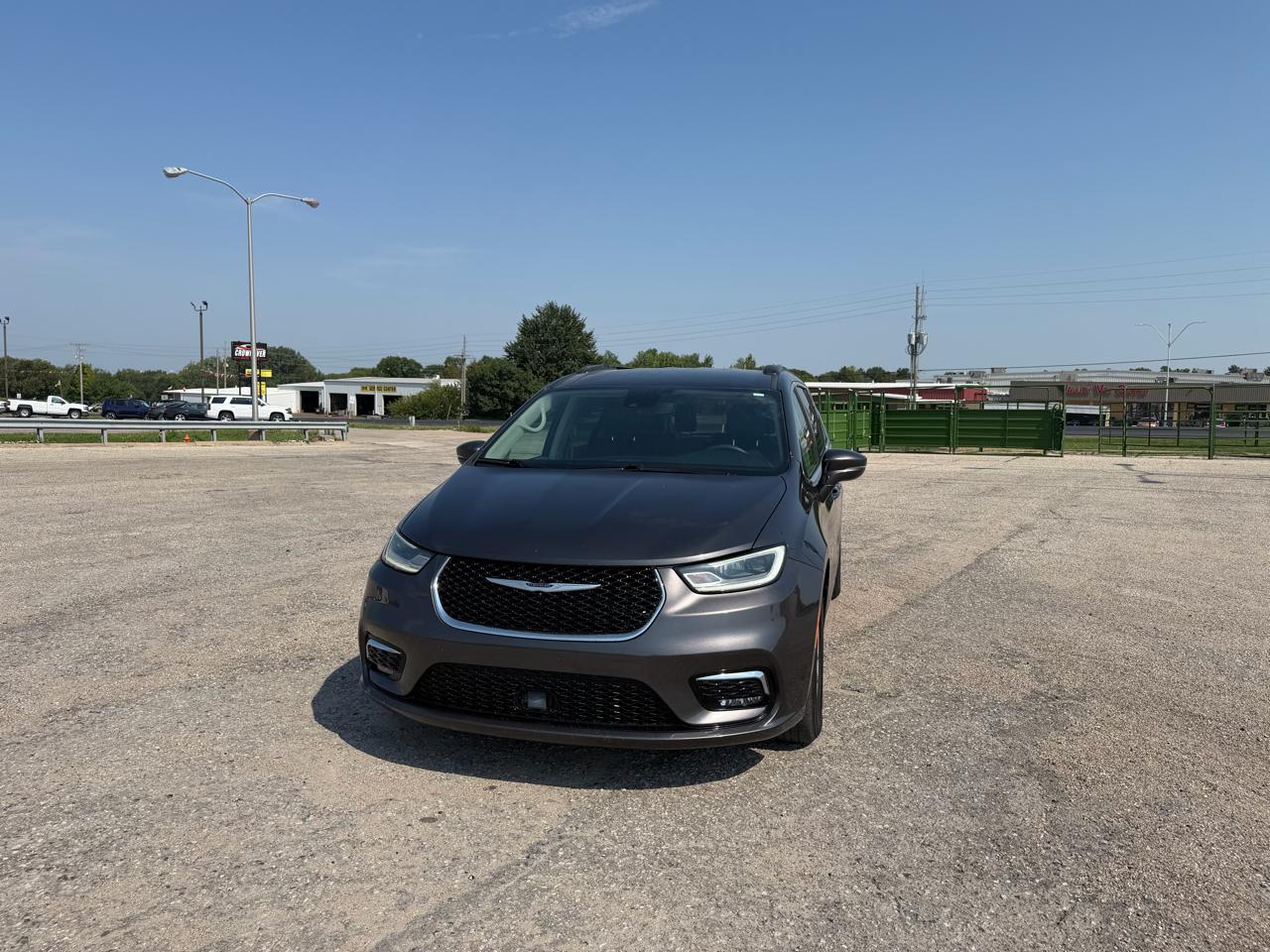 chrysler pacifica 2022 2C4RC1BG1NR178060 image chrysler pacifica 2022 2C4RC1BG1NR178060 image