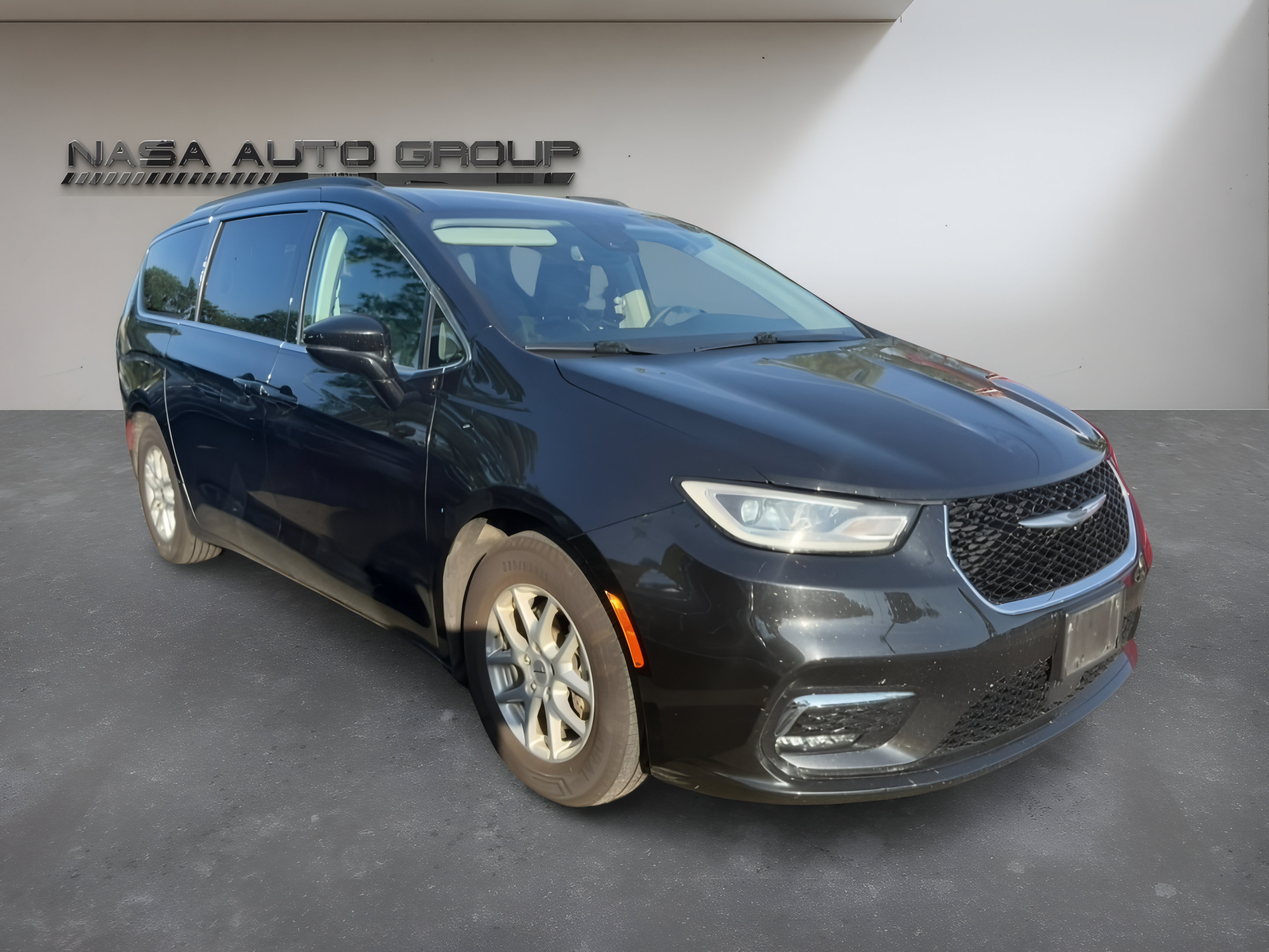 chrysler pacifica 2022 2C4RC1BG5NR233951 image chrysler pacifica 2022 2C4RC1BG5NR233951 image
