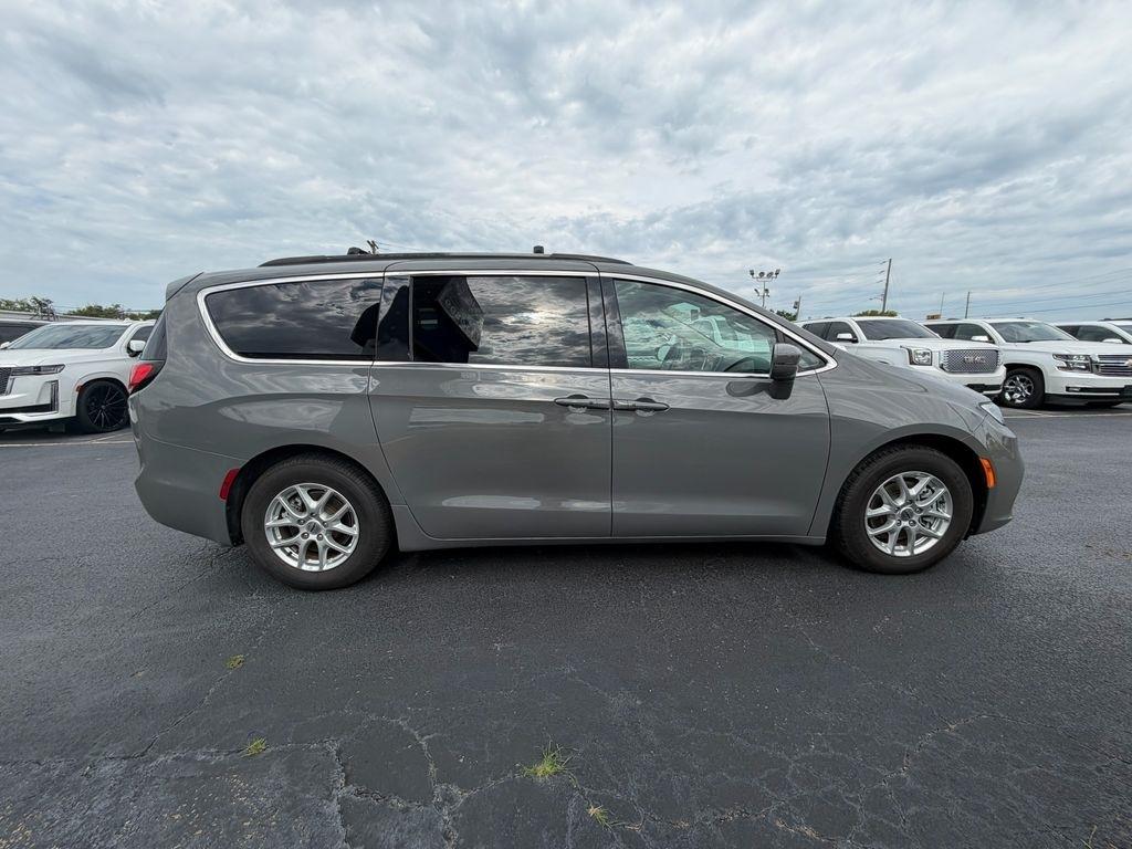 chrysler pacifica 2022 2C4RC1BG3NR198682 image chrysler pacifica 2022 2C4RC1BG3NR198682 image