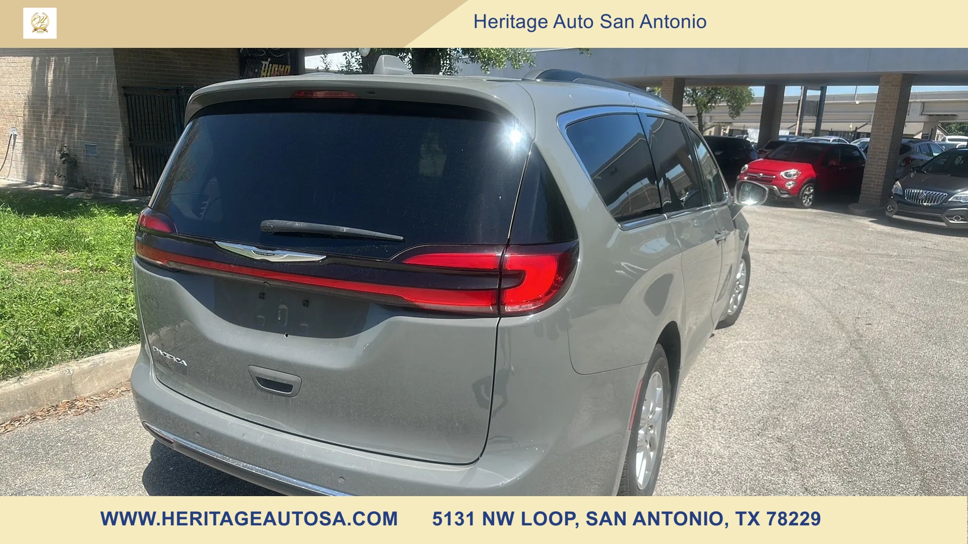 chrysler pacifica 2022 2C4RC1BGXNR139290 image chrysler pacifica 2022 2C4RC1BGXNR139290 image