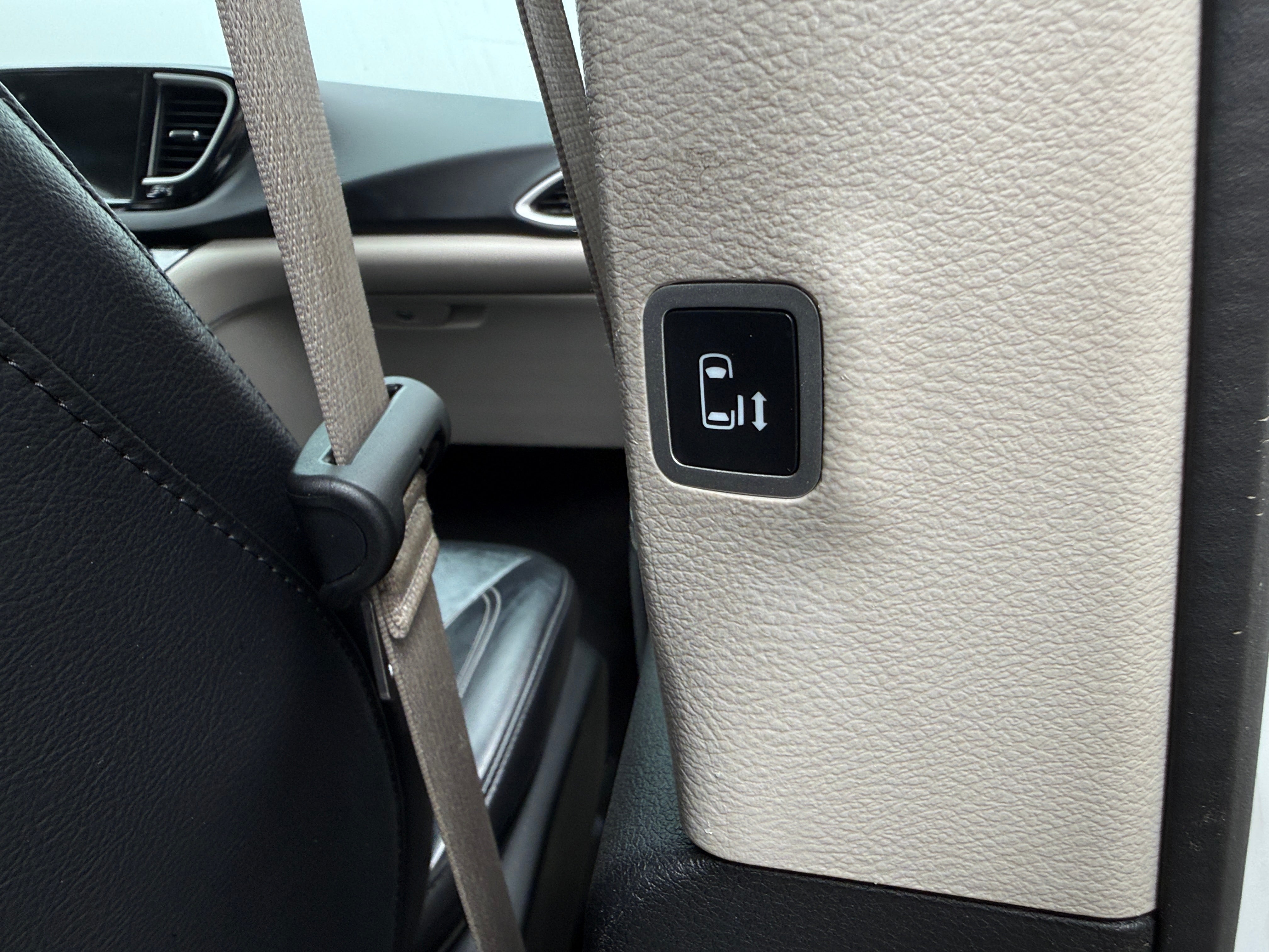 chrysler pacifica 2022 2C4RC1BG2NR229260 image chrysler pacifica 2022 2C4RC1BG2NR229260 image