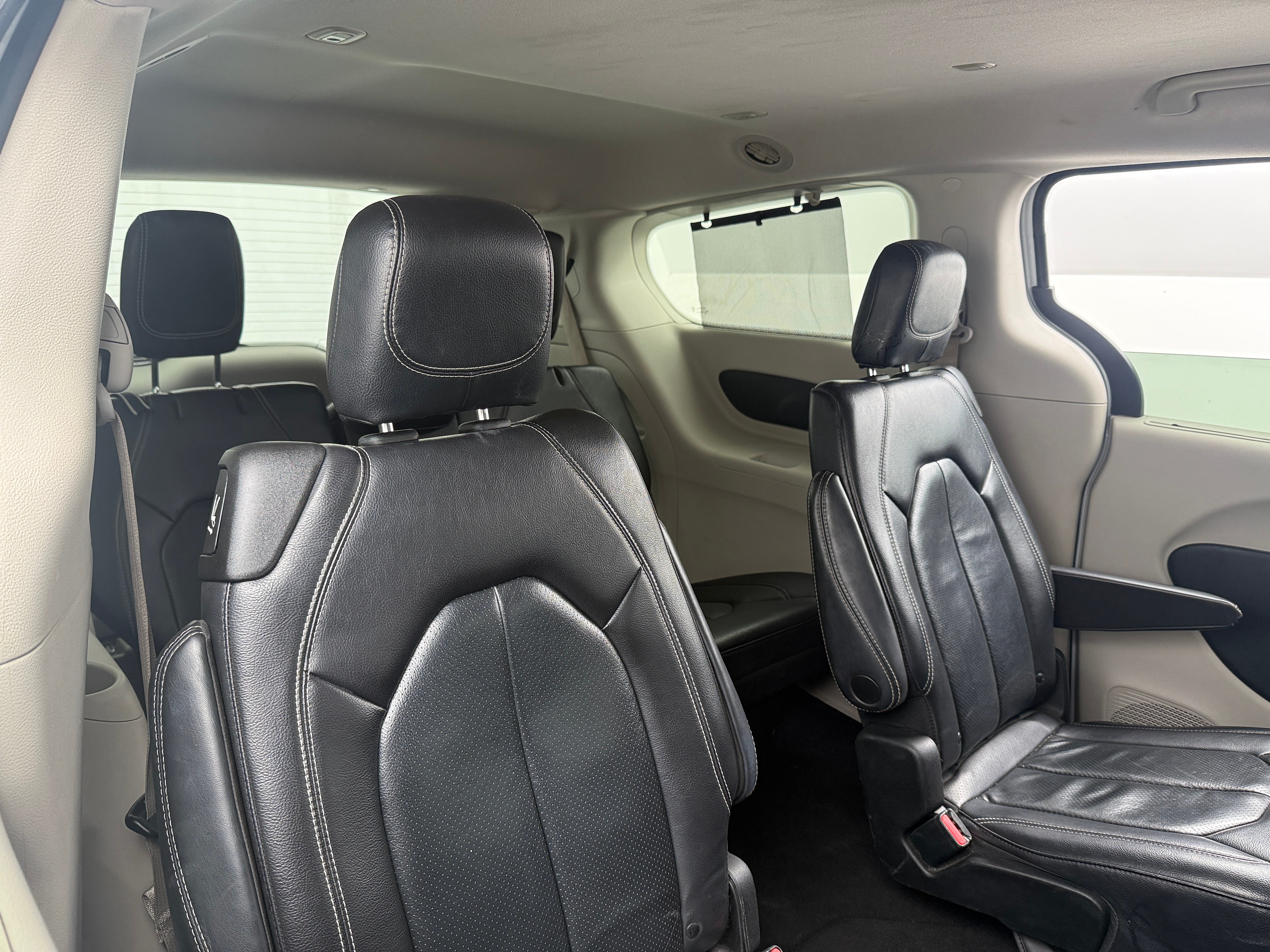 chrysler pacifica 2022 2C4RC1BG5NR198568 image chrysler pacifica 2022 2C4RC1BG5NR198568 image