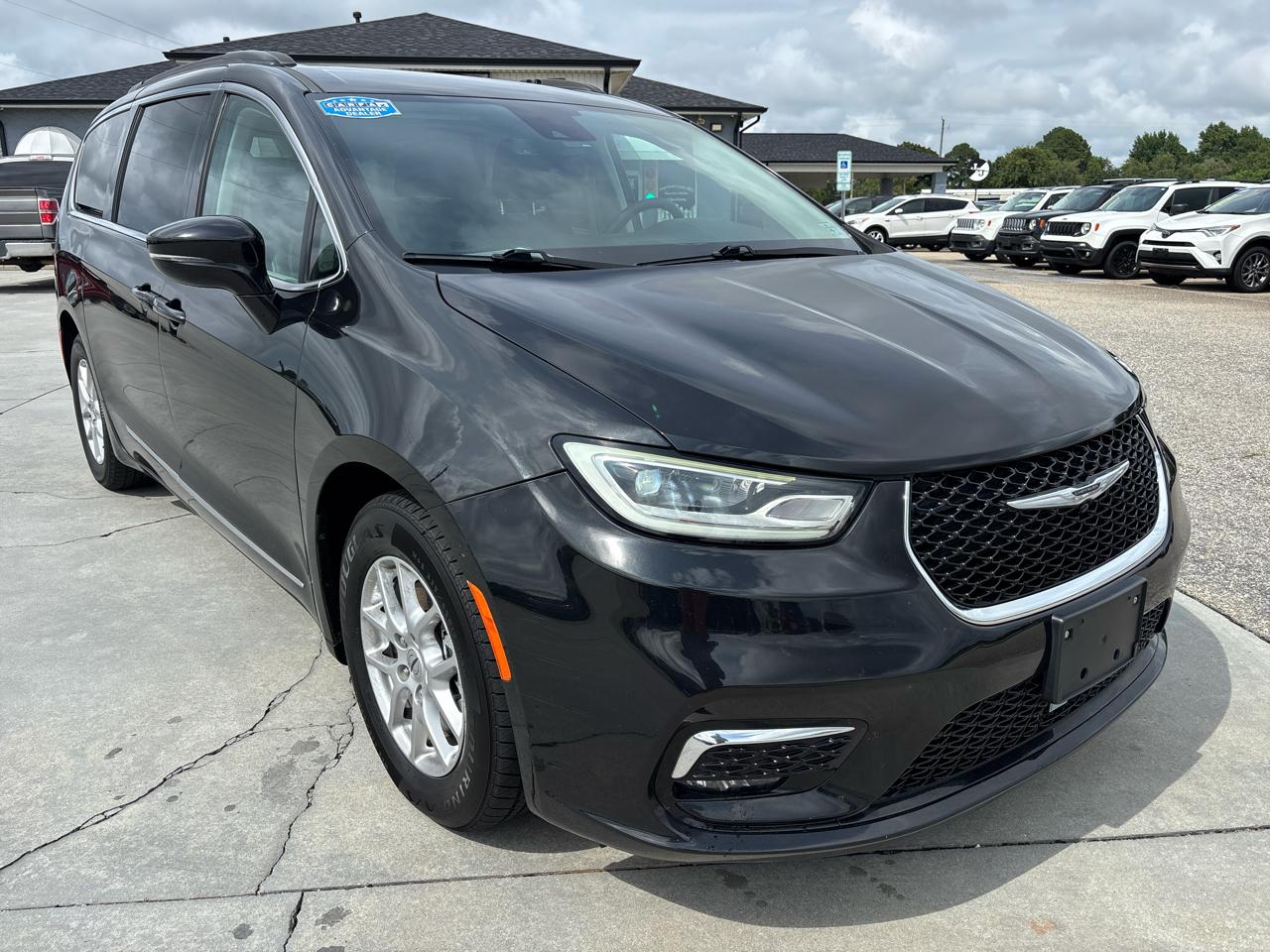 chrysler pacifica 2022 2C4RC1BG6NR128853 image chrysler pacifica 2022 2C4RC1BG6NR128853 image