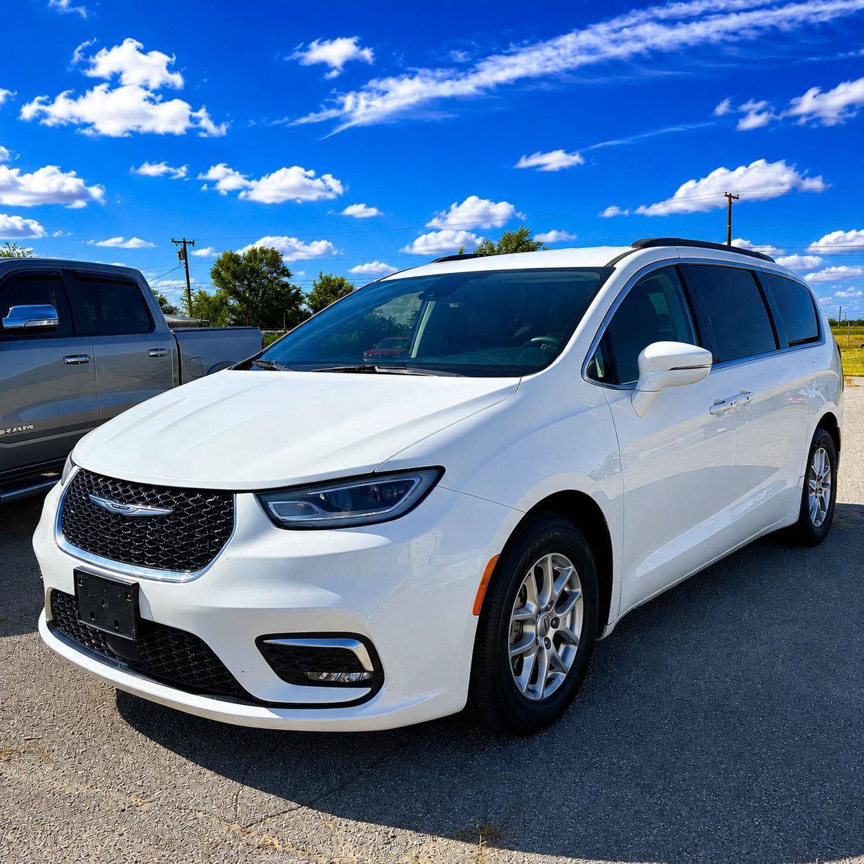 chrysler pacifica 2022 2C4RC1BG7NR194893 image chrysler pacifica 2022 2C4RC1BG7NR194893 image