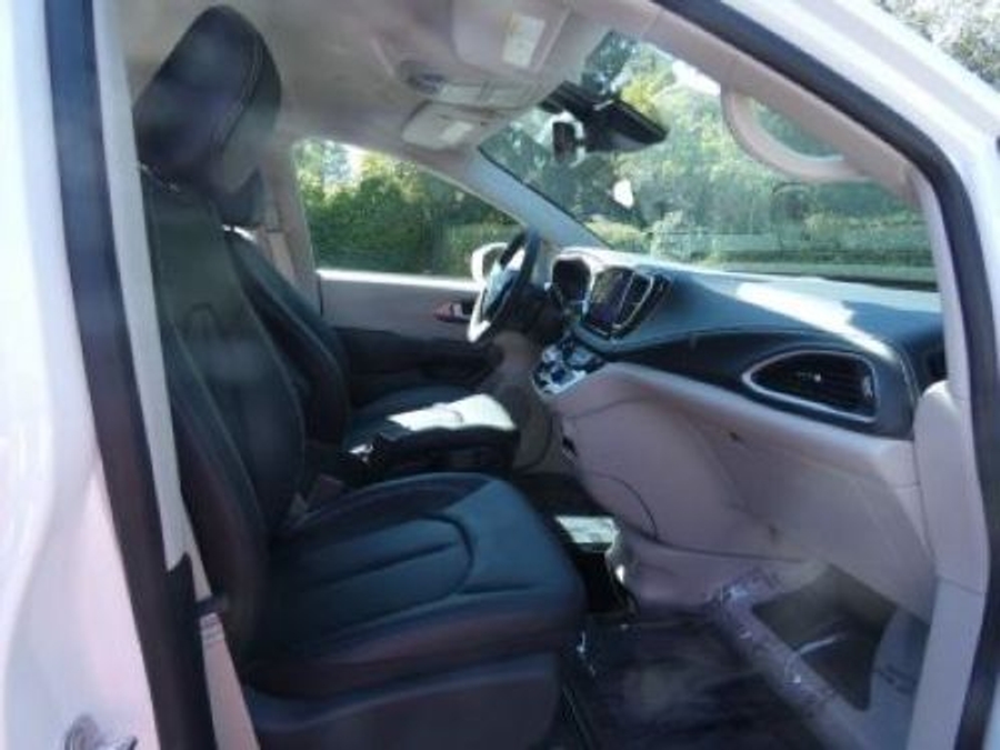 chrysler pacifica 2022 2C4RC1BG5NR166204 image chrysler pacifica 2022 2C4RC1BG5NR166204 image