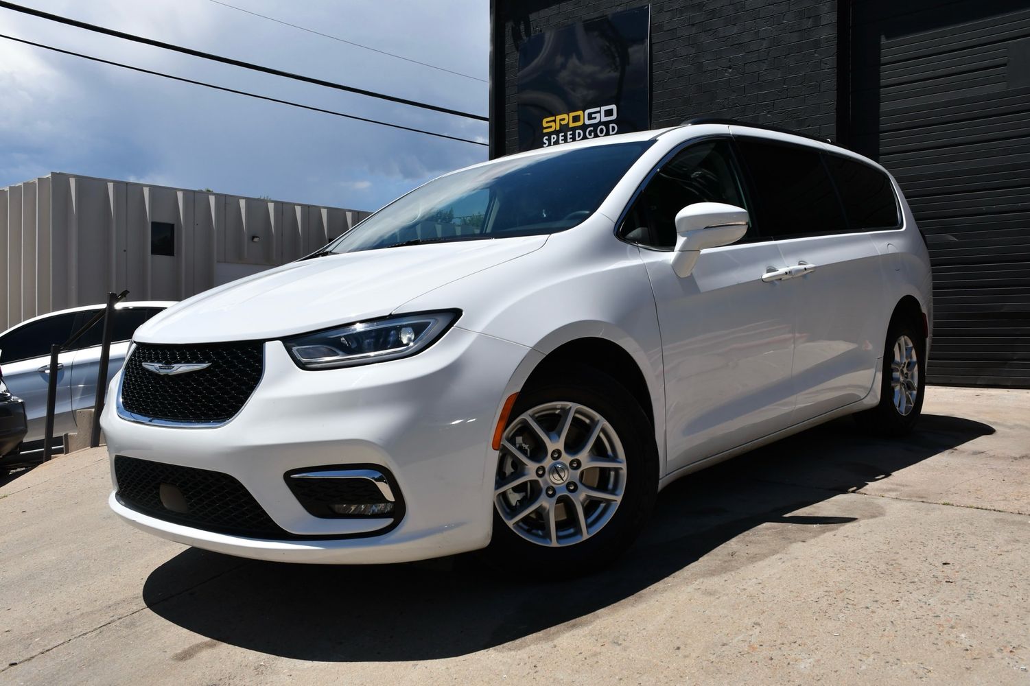 chrysler pacifica 2022 2C4RC1BG5NR195122 image chrysler pacifica 2022 2C4RC1BG5NR195122 image