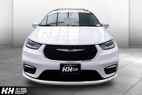 chrysler pacifica 2022 2C4RC1BG0NR198560 image chrysler pacifica 2022 2C4RC1BG0NR198560 image