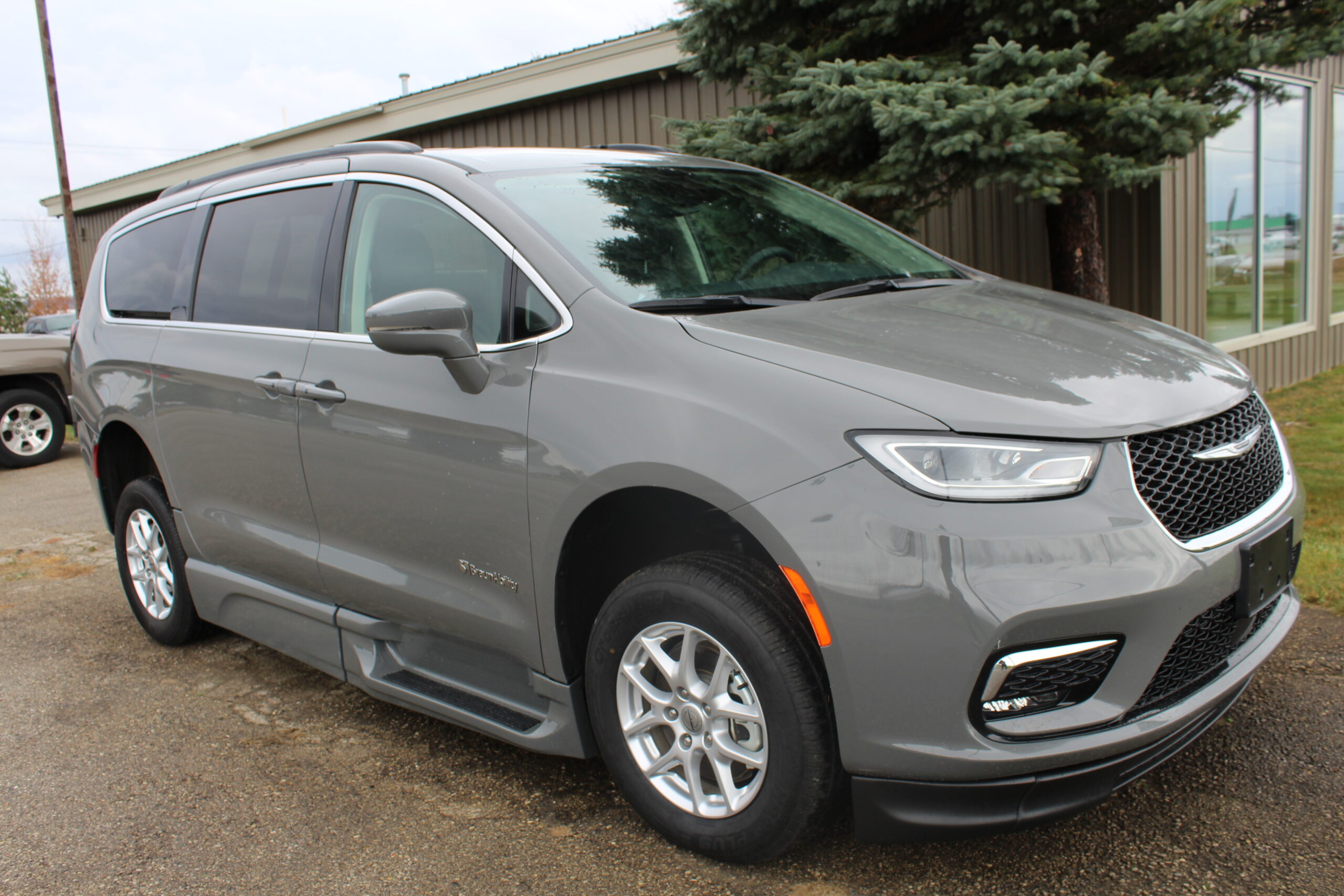 chrysler pacifica 2022 2C4RC1BG3NR186158 image chrysler pacifica 2022 2C4RC1BG3NR186158 image