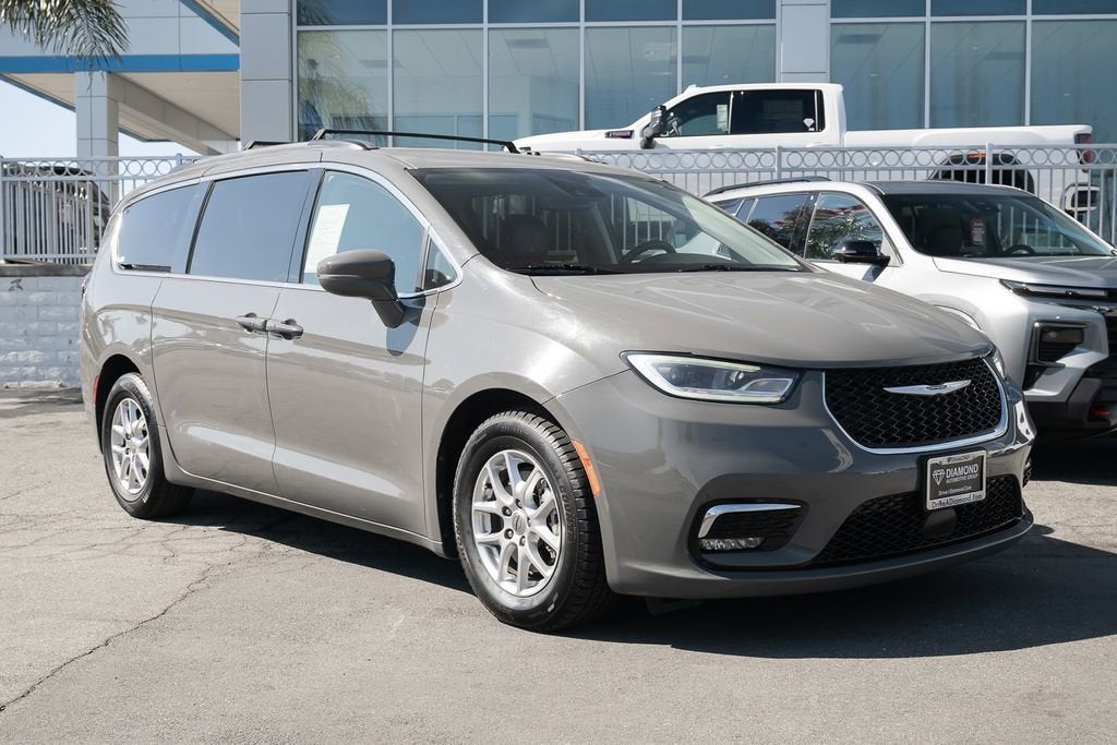 chrysler pacifica 2022 2C4RC1BG8NR214701 image chrysler pacifica 2022 2C4RC1BG8NR214701 image