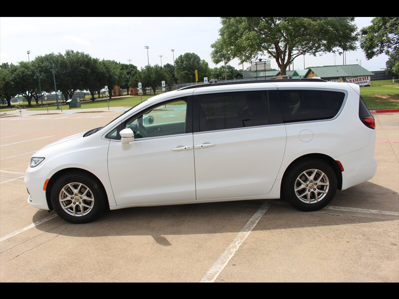 chrysler pacifica 2022 2C4RC1BG9NR142133 image chrysler pacifica 2022 2C4RC1BG9NR142133 image