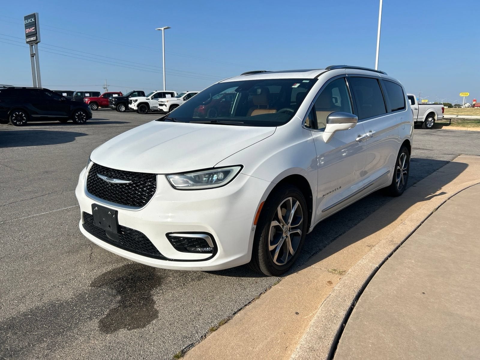 chrysler pacifica 2022 2C4RC3PGXNR183682 image chrysler pacifica 2022 2C4RC3PGXNR183682 image