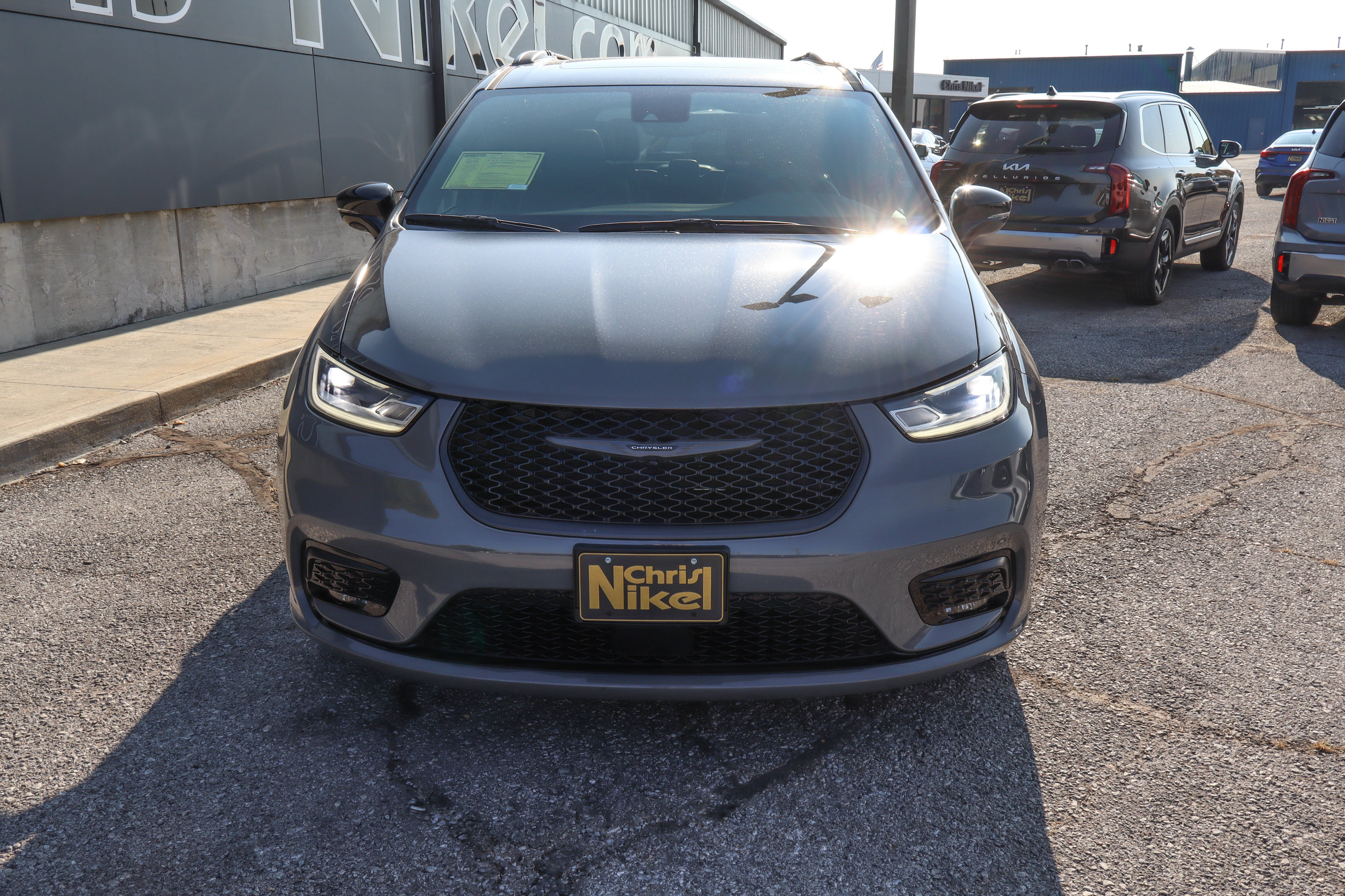 chrysler pacifica 2025 2C4RC1GG8SR513075 image chrysler pacifica 2025 2C4RC1GG8SR513075 image