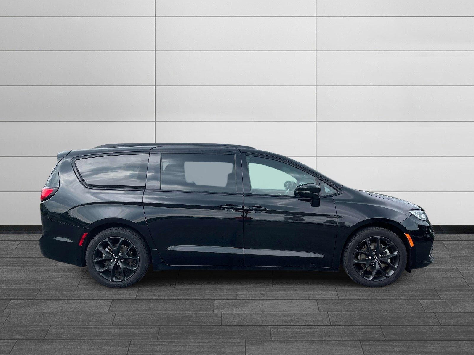 chrysler pacifica 2025 2C4RC1GG0SR522059 image chrysler pacifica 2025 2C4RC1GG0SR522059 image