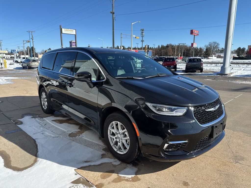chrysler pacifica 2025 2C4RC1BG7SR545104 image chrysler pacifica 2025 2C4RC1BG7SR545104 image