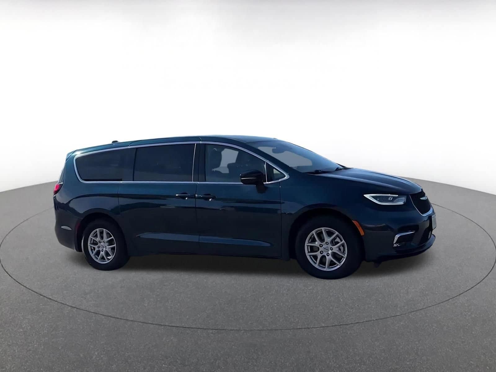 chrysler pacifica 2025 2C4RC1BG4SR504073 image chrysler pacifica 2025 2C4RC1BG4SR504073 image