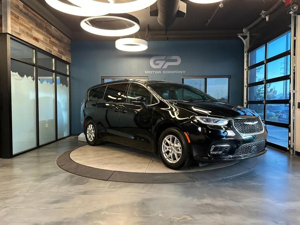chrysler pacifica 2025 2C4RC1BG9SR522746 image chrysler pacifica 2025 2C4RC1BG9SR522746 image