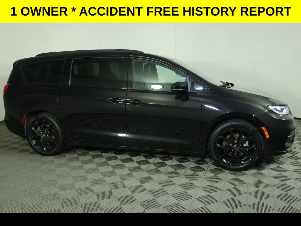 chrysler pacifica 2025 2C4RC1GG7SR569704 image chrysler pacifica 2025 2C4RC1GG7SR569704 image