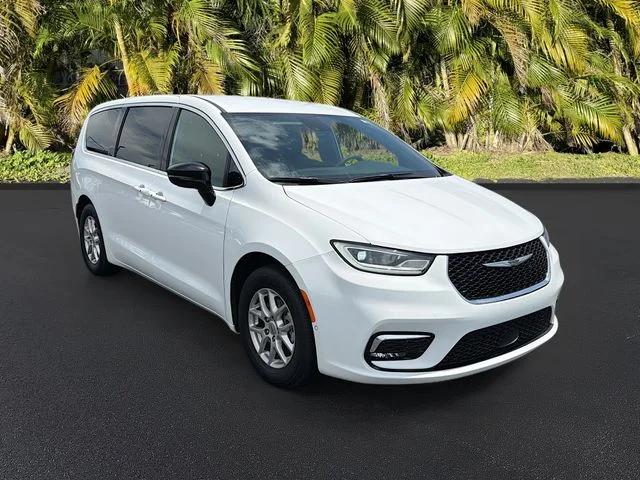 chrysler pacifica 2025 2C4RC1BG1SR507576 image chrysler pacifica 2025 2C4RC1BG1SR507576 image