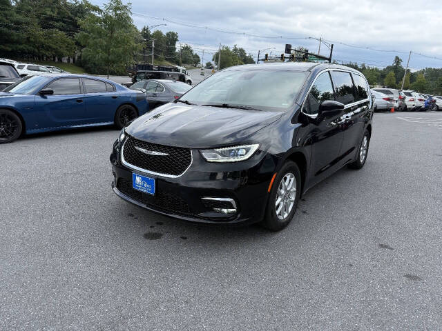 chrysler pacifica 2025 2C4RC1BG7SR556684 image chrysler pacifica 2025 2C4RC1BG7SR556684 image