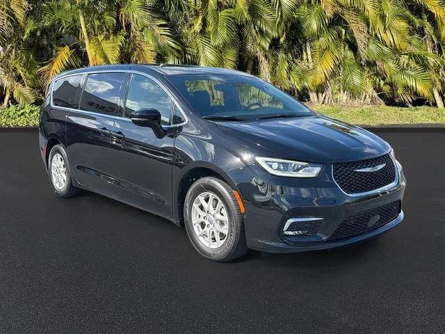 chrysler pacifica 2025 2C4RC1BG5SR527314 image chrysler pacifica 2025 2C4RC1BG5SR527314 image