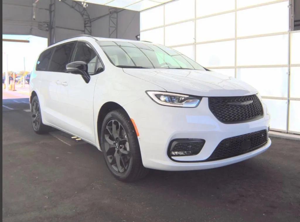 chrysler pacifica 2025 2C4RC3GG7SR534818 image chrysler pacifica 2025 2C4RC3GG7SR534818 image