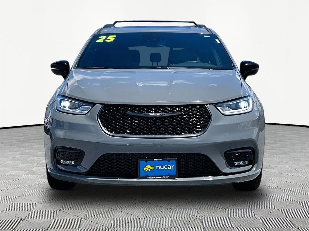 chrysler pacifica 2025 2C4RC1GG4SR539401 image chrysler pacifica 2025 2C4RC1GG4SR539401 image
