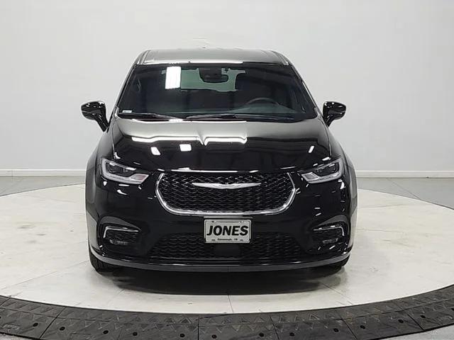 chrysler pacifica 2025 2C4RC1BG2SR539260 image chrysler pacifica 2025 2C4RC1BG2SR539260 image