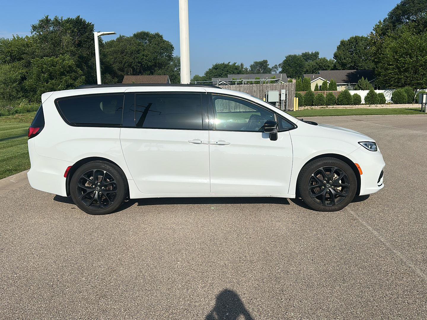 chrysler pacifica 2025 2C4RC1GG3SR561244 image chrysler pacifica 2025 2C4RC1GG3SR561244 image
