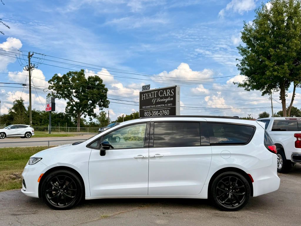 chrysler pacifica 2025 2C4RC1GG1SR515282 image chrysler pacifica 2025 2C4RC1GG1SR515282 image