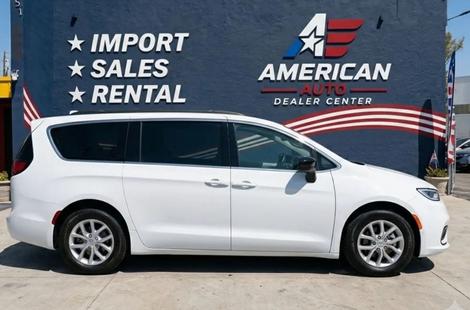 chrysler pacifica 2025 2C4RC1BGXSR568473 image chrysler pacifica 2025 2C4RC1BGXSR568473 image