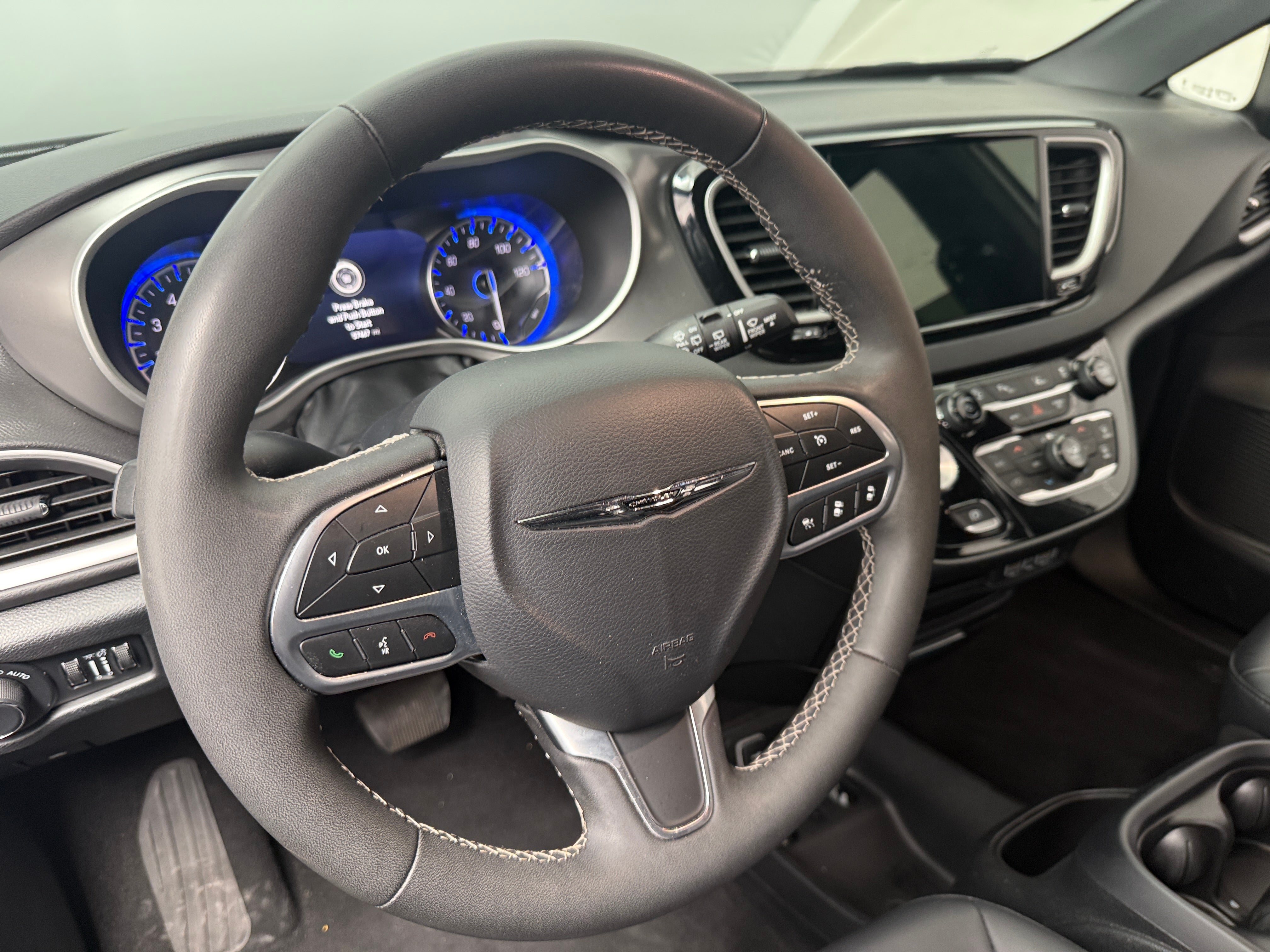 chrysler pacifica 2025 2C4RC1BG3SR526338 image chrysler pacifica 2025 2C4RC1BG3SR526338 image