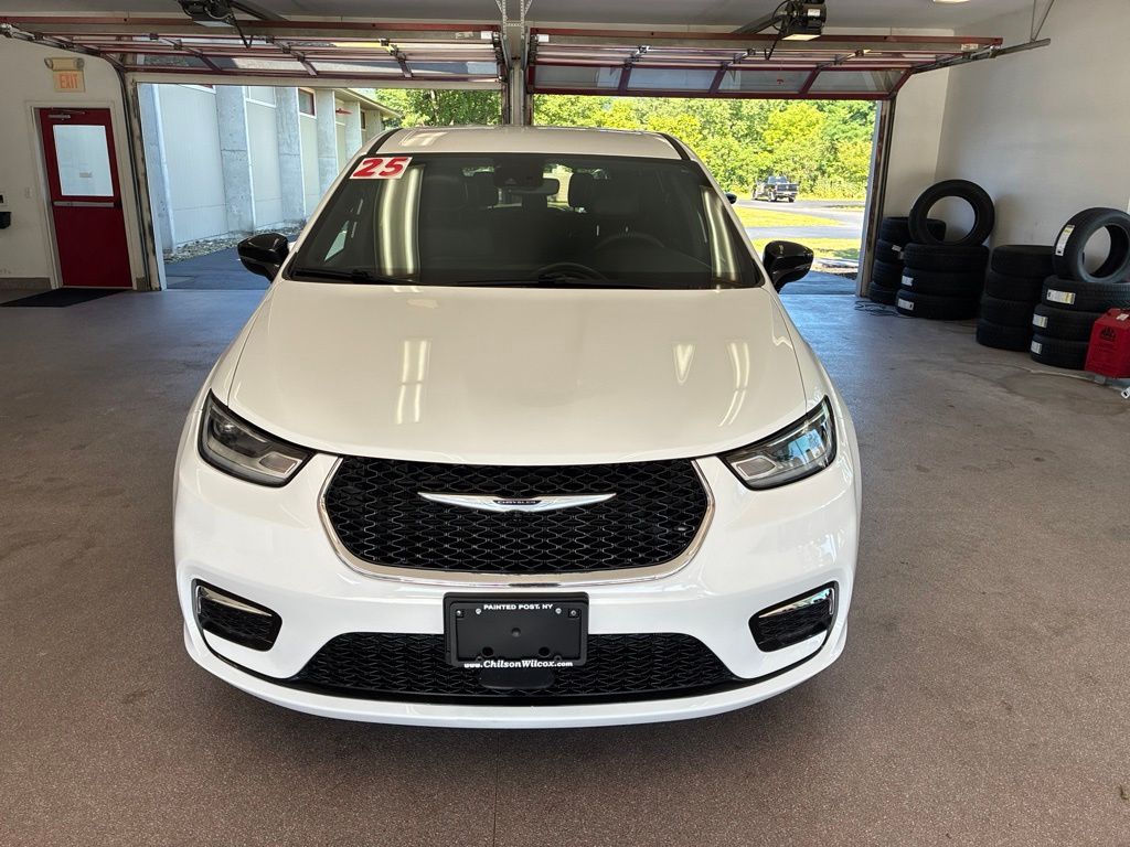 chrysler pacifica 2025 2C4RC1BG5SR506351 image chrysler pacifica 2025 2C4RC1BG5SR506351 image